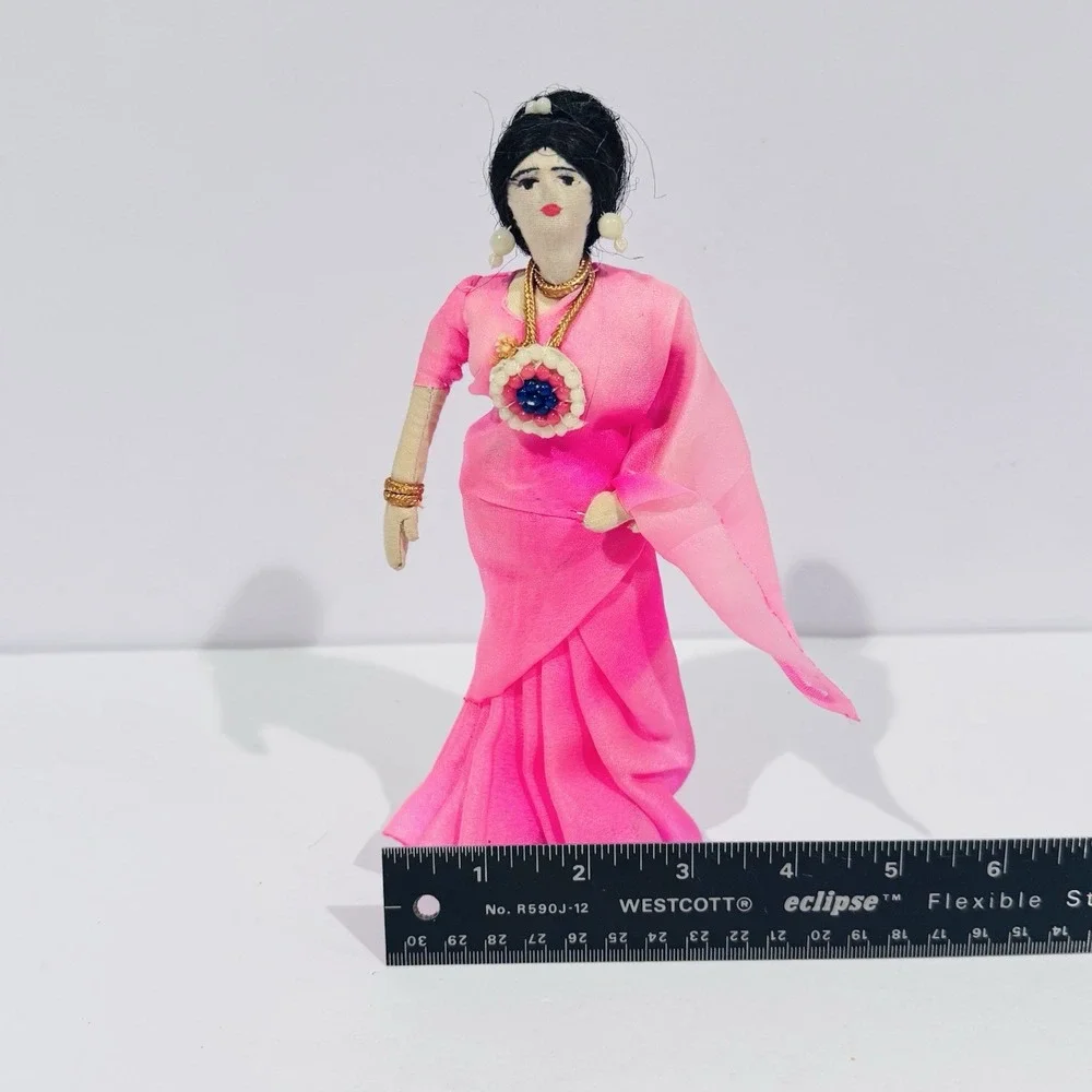 Vintage‎ Indian Hindu Culture Cloth Doll Souvenir With A Traditional Pink Dress